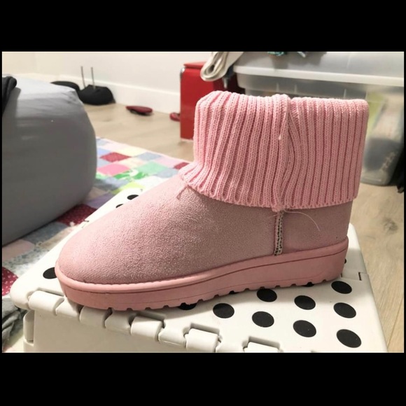 Warm boots - Picture 2 of 3